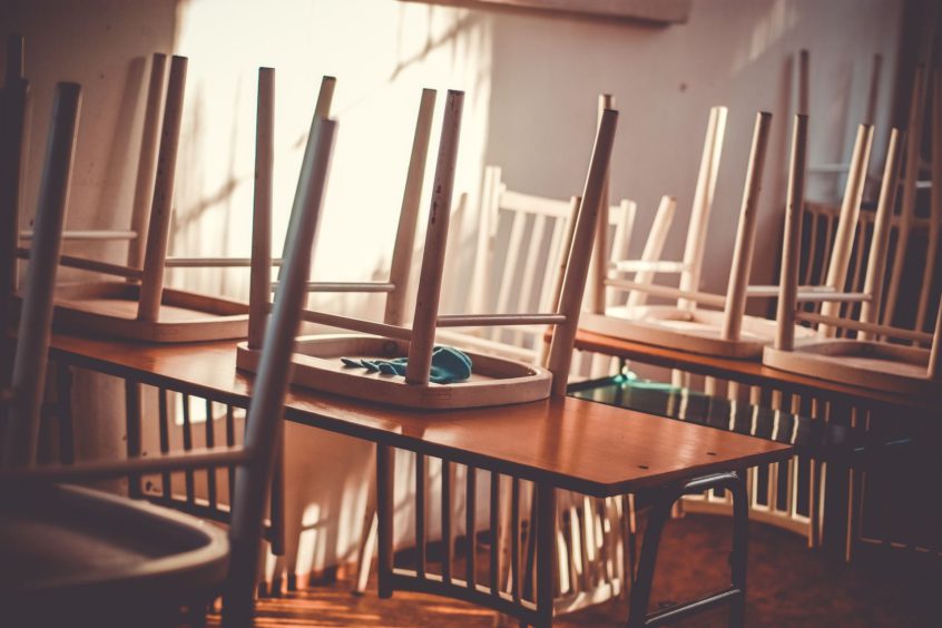 Z preventívnych dôvodov mnohí zriaďovatelia rozhodli o prerušení výučby. Zatvorenie škôl nie je zatiaľ plošné | Foto – pixabay.com